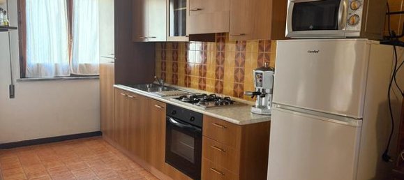 3-salle Appartement à Vibo Valentia, Italy No. 269972 2