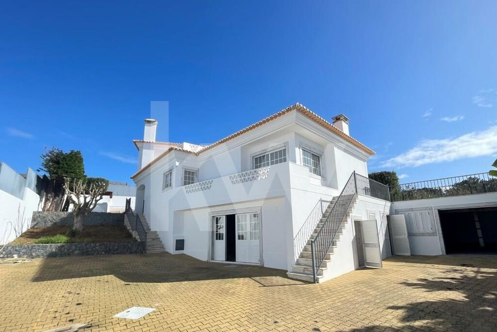 5 bedrooms House in Colares, Portugal No. 172920