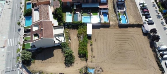  Land in Pineda de Mar, Spain No. 184310 2