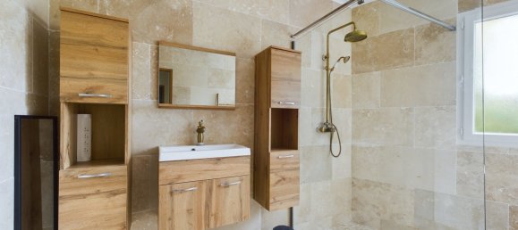 3 Schlafzimmer Haus in Oletta, France, Nr. 79564 23