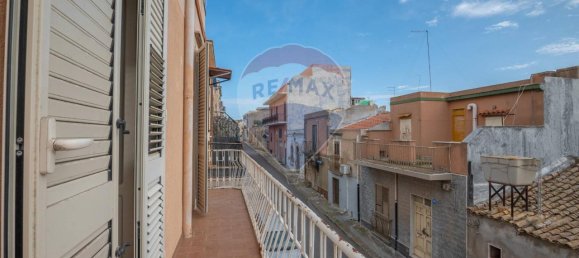 5-salle Maison à Pachino, Italy No. 79014 22