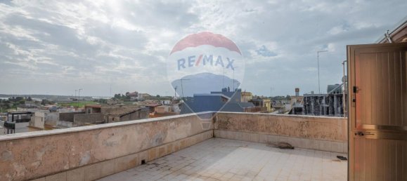 5-salle Maison à Pachino, Italy No. 79014 2