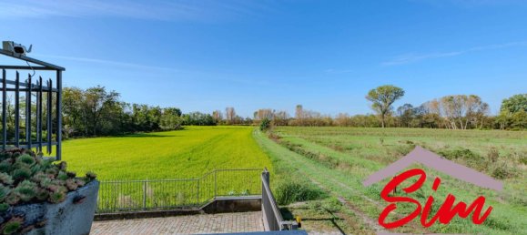 Villa de 6 dormitorios en Cameri, Italy No. 343390 37