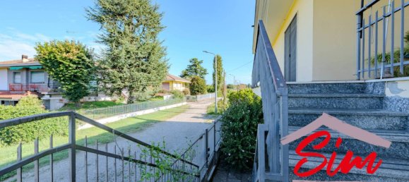 Villa de 6 dormitorios en Cameri, Italy No. 343390 36