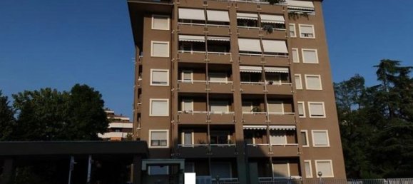 4-Zimmer Wohnung in Monza, Italy, Nr. 89884 2