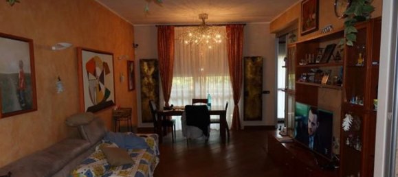 4-Zimmer Wohnung in Monza, Italy, Nr. 89884 8