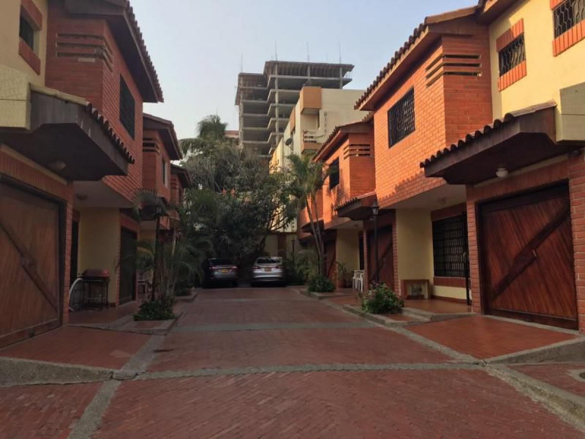 4 bedrooms House in Atlantico, Colombia No. 4164