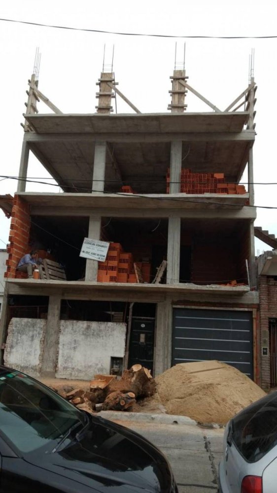 Studio in Avellaneda, Argentina No. 3671