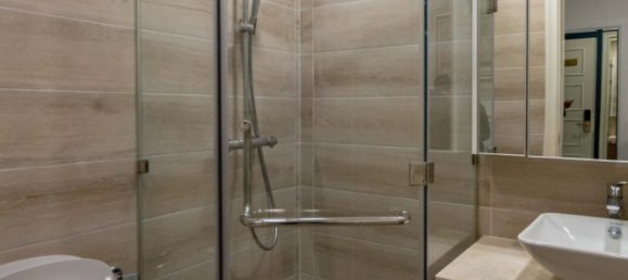 2 bedrooms Apartment in District 1, Vietnam No. 18173 2