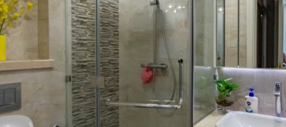 2 bedrooms Apartment in District 1, Vietnam No. 18173 9