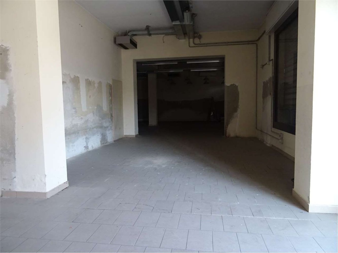Propiedad comercial en Savignano sul Panaro, Italy 190 m² No. 138283