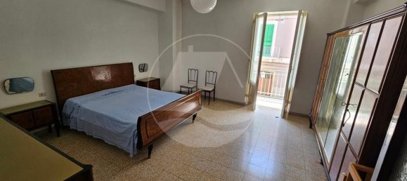 4 rooms Apartment in Molfetta, Italy No. 297010 8