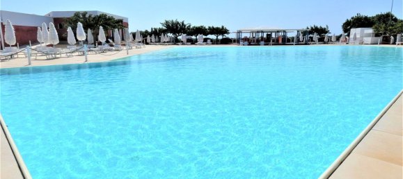 6-Zimmer Villa in Porto Cesareo, Italy, Nr. 301134 2