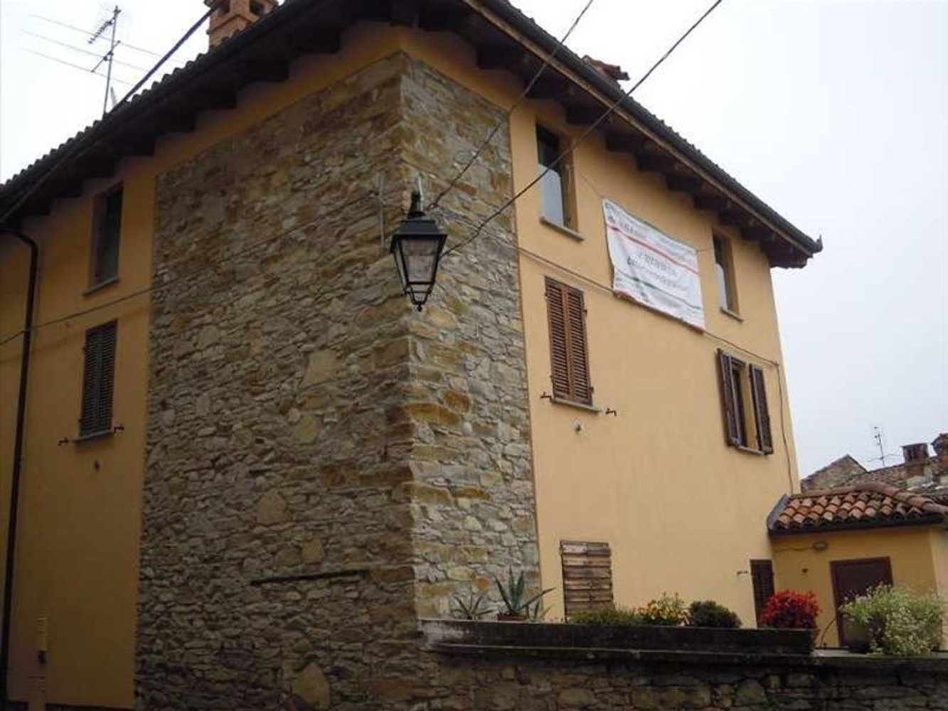 3 rooms Apartment in Trisobbio, Italy No. 77336
