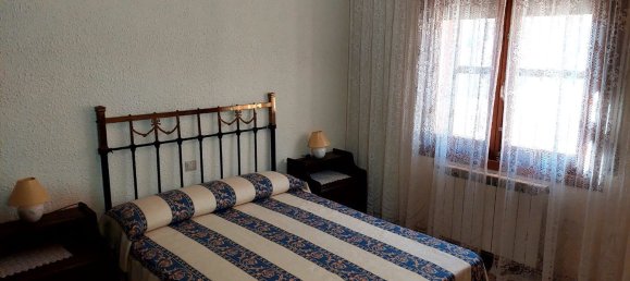 4 bedrooms House in Teruel, Spain No. 189038 12