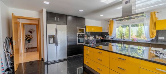 5 غرف نوم قلاع في Corroios, Portugal رقم 141634 12