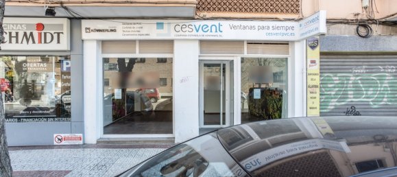 45m² Commercial property in Granada, Spain No. 100397 11