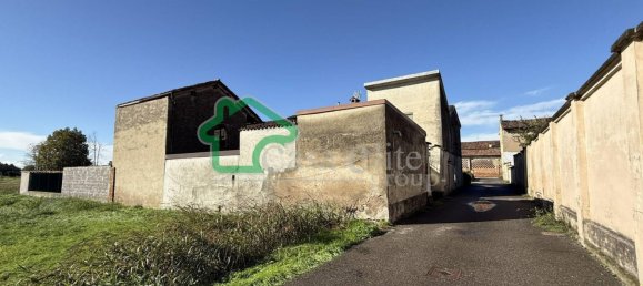 Земельный участок 1930м² в Крема, Италия № 186150 11