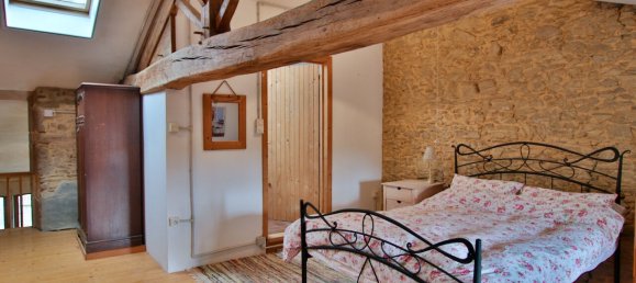 Casa de 4 dormitorios en Deux-Sevres, France No. 343672 13