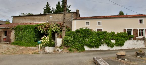 Casa de 4 dormitorios en Deux-Sevres, France No. 343672 25