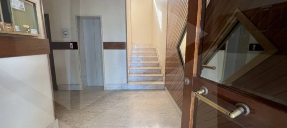 4 rooms Apartment in Cerignola, Italy No. 34077 7