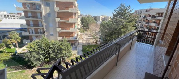 4 rooms Apartment in Cerignola, Italy No. 34077 9