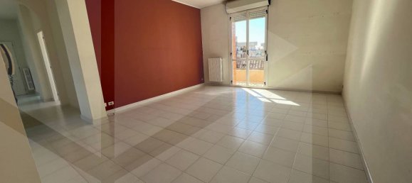 4 rooms Apartment in Cerignola, Italy No. 34077 17