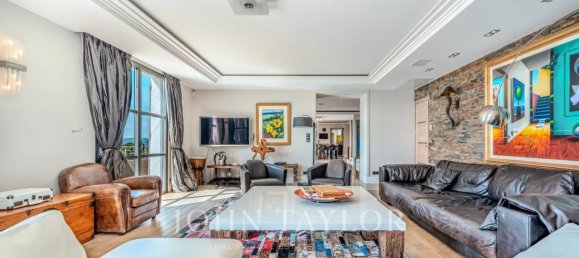 8 bedrooms Villa in Le Cannet, France No. 349431 5