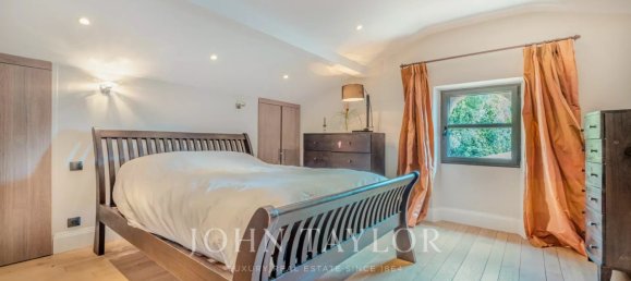 8 bedrooms Villa in Le Cannet, France No. 349431 21