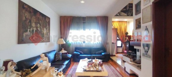 3 bedrooms House in Carpi, Italy No. 177914 5