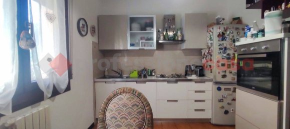 3 bedrooms House in Carpi, Italy No. 177914 14