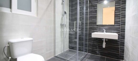 Мезонет с 3 спальнями в Нашшар, Мальта № 7035 38