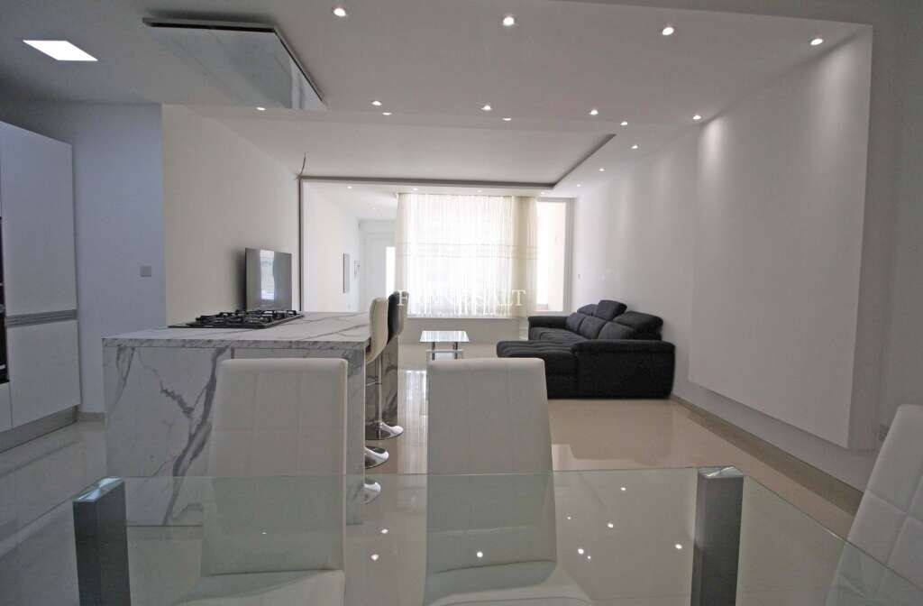 Мезонет с 3 спальнями в Нашшар, Мальта № 7035