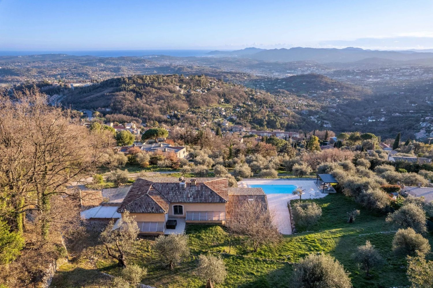 5 Schlafzimmer Villa in Chateauneuf-Grasse, France, Nr. 41