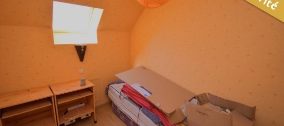 Casa de 3 dormitorios en Vernouillet, France No. 50209 19