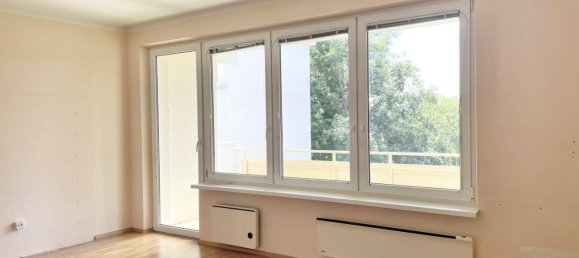 4 rooms Apartment in Brunn am Gebirge, Austria No. 233984 2