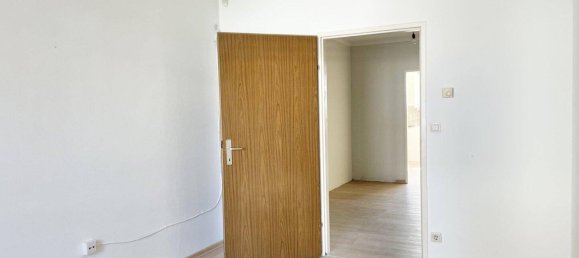 4 rooms Apartment in Brunn am Gebirge, Austria No. 233984 9