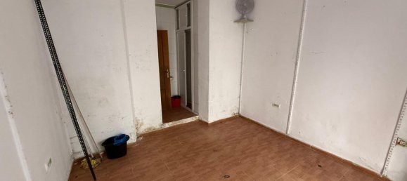 20m² Commercial property in Cadiz, Spain No. 145310 2