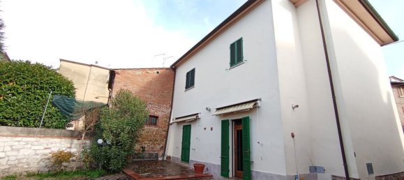 5غرفة منزل في Foiano della Chiana, Italy رقم 225221 2