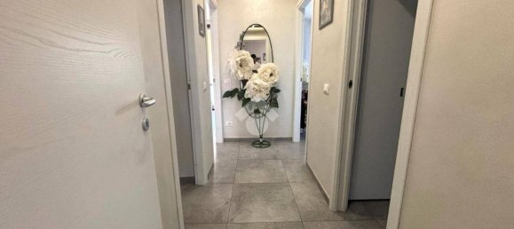 Apartamento T2 em Mantua, Italy N.º 316327 5