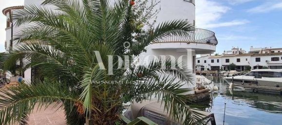 3 bedrooms Townhouse in Empuriabrava, Spain No. 161977 2