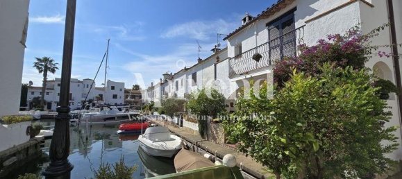 3 bedrooms Townhouse in Empuriabrava, Spain No. 161977 25