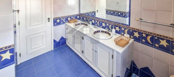 Villa de 4 dormitorios en Alvor, Portugal No. 96251 41