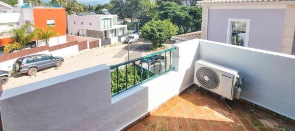 Villa de 4 dormitorios en Alvor, Portugal No. 96251 24