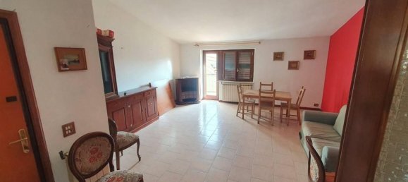 4 rooms Apartment in Rome, Italy No. 26333 5