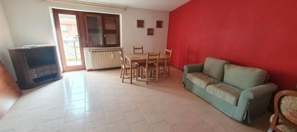 4 rooms Apartment in Rome, Italy No. 26333 3