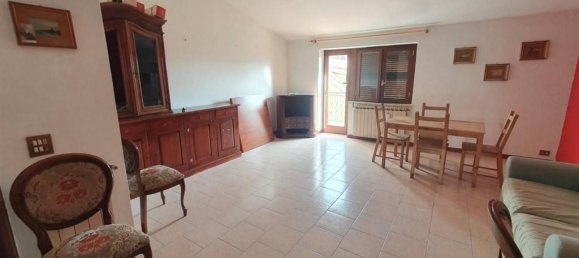 4 rooms Apartment in Rome, Italy No. 26333 7