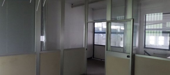 Almacén en Piacenza, Italy 2000 m² No. 151430 14