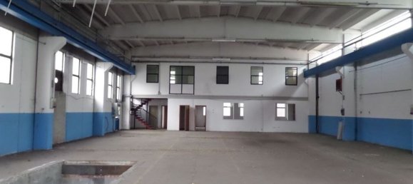 Almacén en Piacenza, Italy 2000 m² No. 151430 9