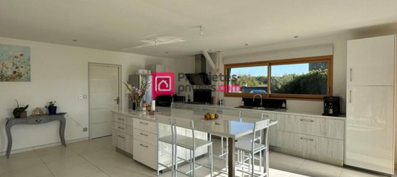 6 Schlafzimmer Villa in Chinon, France, Nr. 229059 4